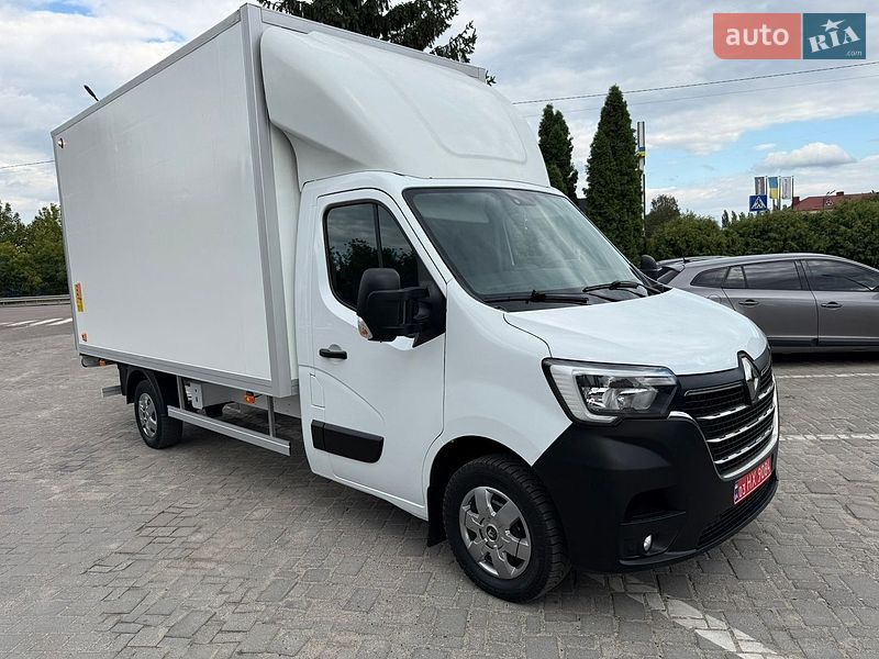 Вантажний фургон Renault Master 2021 в Дубні