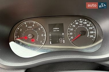 Вантажний фургон Renault Master 2021 в Дубні