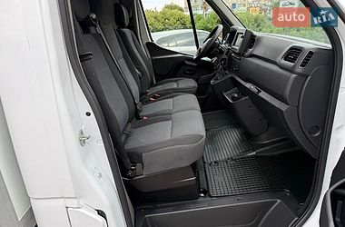 Вантажний фургон Renault Master 2021 в Дубні