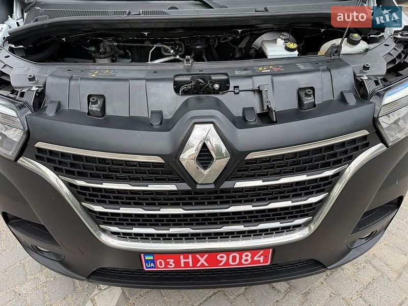 Вантажний фургон Renault Master 2021 в Дубні