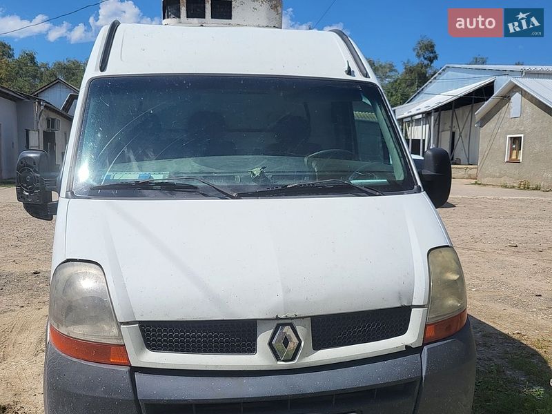 Вантажний фургон Renault Master 2004 в Івано-Франківську