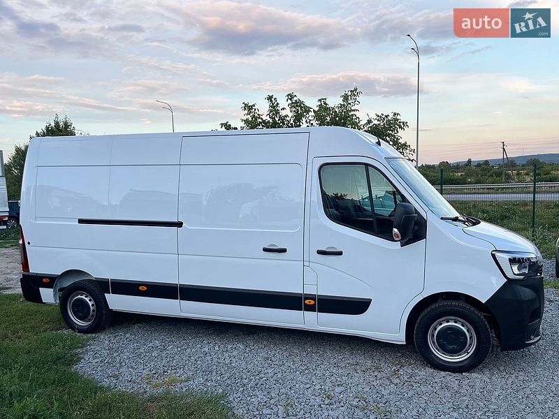 Грузовой фургон Renault Master 2023 в Дубно