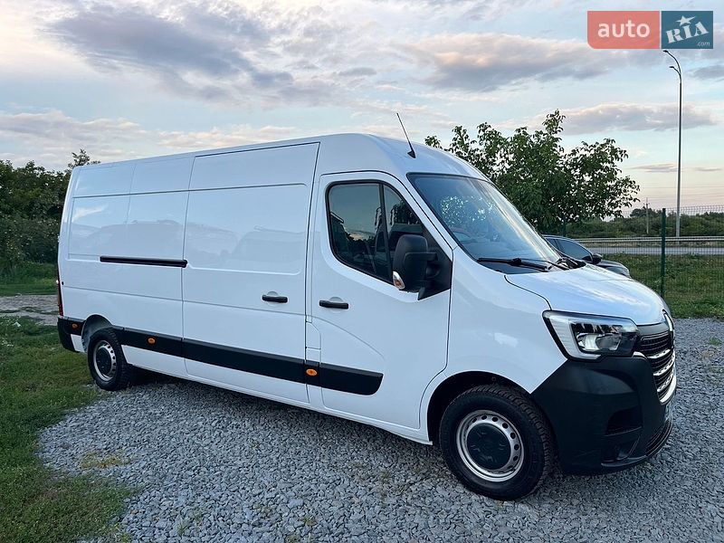 Грузовой фургон Renault Master 2023 в Дубно