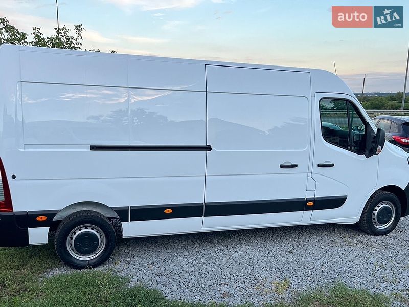 Грузовой фургон Renault Master 2023 в Дубно