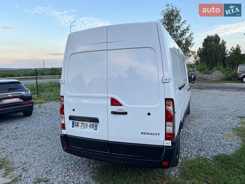Грузовой фургон Renault Master 2023 в Дубно