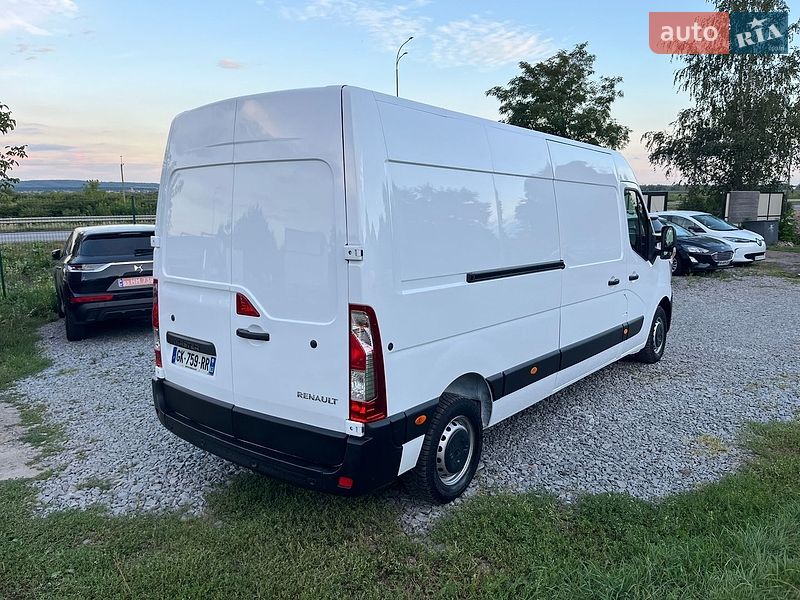 Грузовой фургон Renault Master 2023 в Дубно