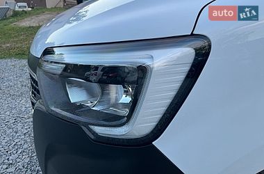 Грузовой фургон Renault Master 2023 в Дубно