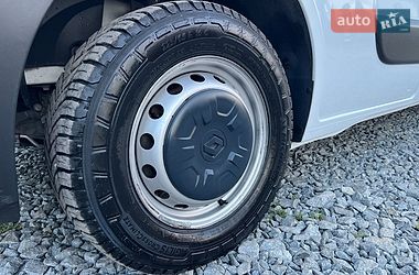 Грузовой фургон Renault Master 2023 в Дубно