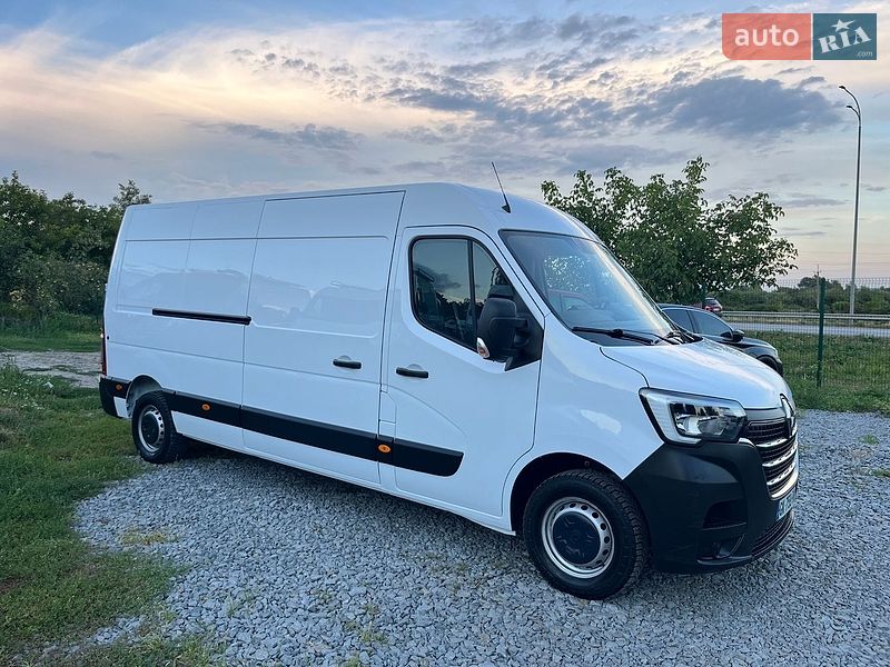 Грузовой фургон Renault Master 2023 в Дубно