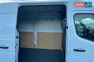 Грузовой фургон Renault Master 2023 в Дубно
