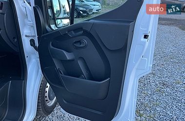 Грузовой фургон Renault Master 2023 в Дубно