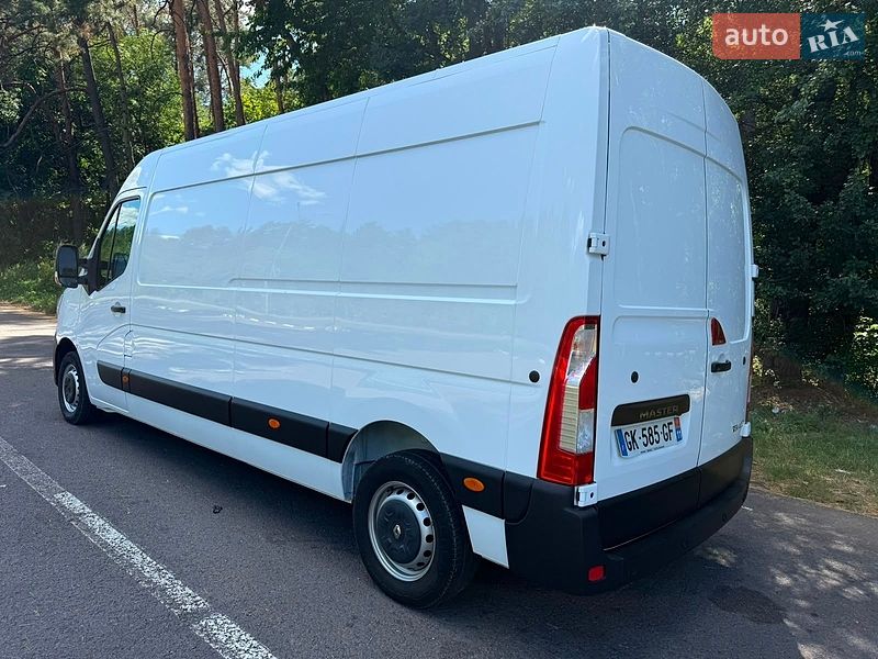 Вантажний фургон Renault Master 2022 в Рожище