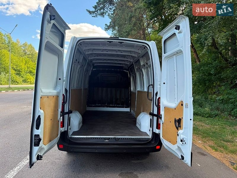 Вантажний фургон Renault Master 2022 в Рожище