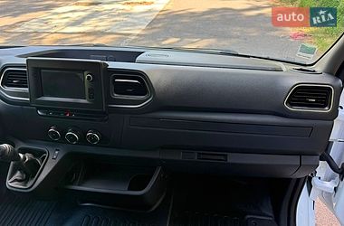 Вантажний фургон Renault Master 2022 в Рожище