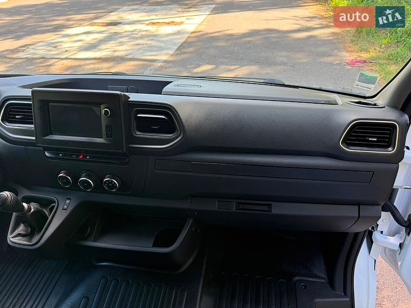 Вантажний фургон Renault Master 2022 в Рожище