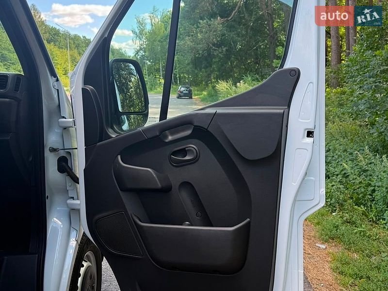 Вантажний фургон Renault Master 2022 в Рожище