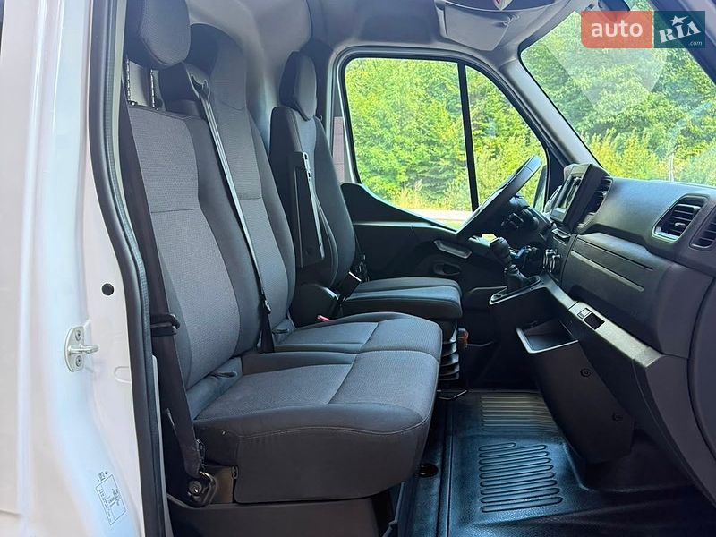 Вантажний фургон Renault Master 2022 в Рожище