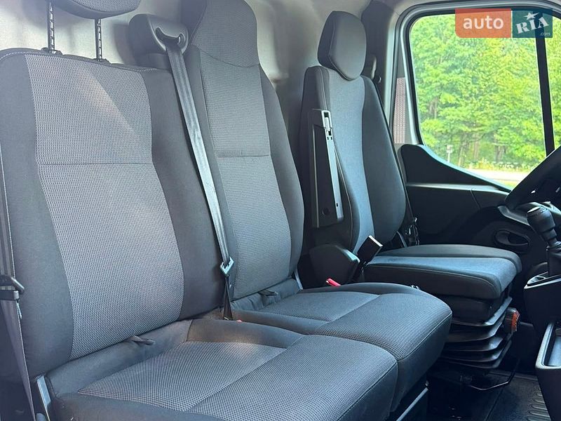Вантажний фургон Renault Master 2022 в Рожище