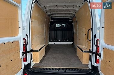 Вантажний фургон Renault Master 2022 в Луцьку