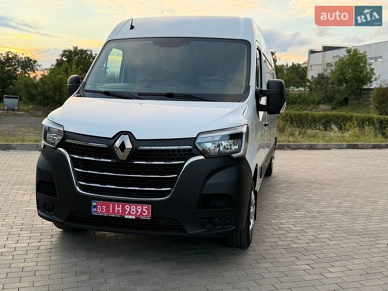 Вантажний фургон Renault Master 2022 в Луцьку