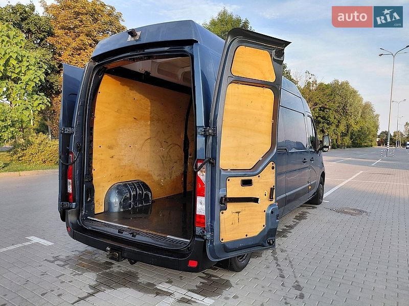 Грузовой фургон Renault Master 2018 в Ивано-Франковске