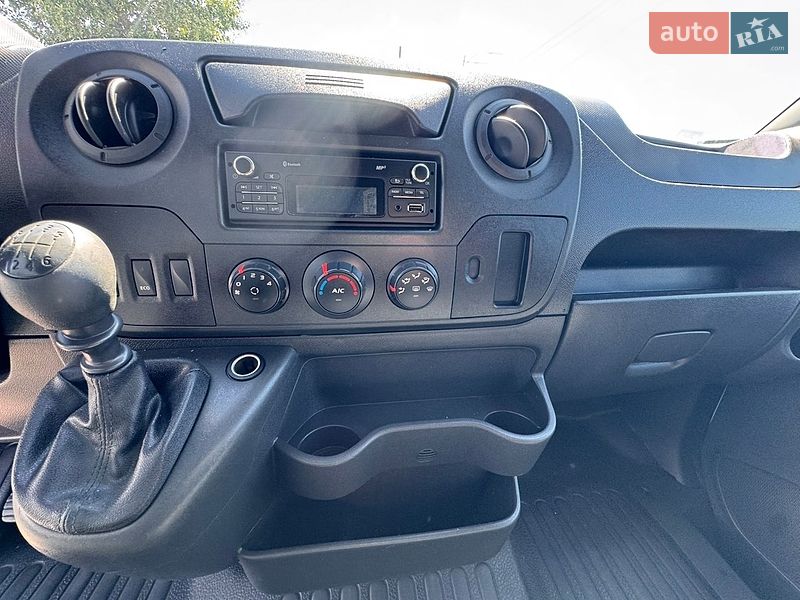 Вантажний фургон Renault Master 2018 в Києві