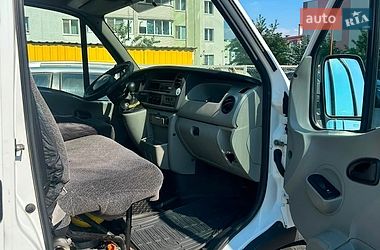 Грузовой фургон Renault Master 2009 в Виннице