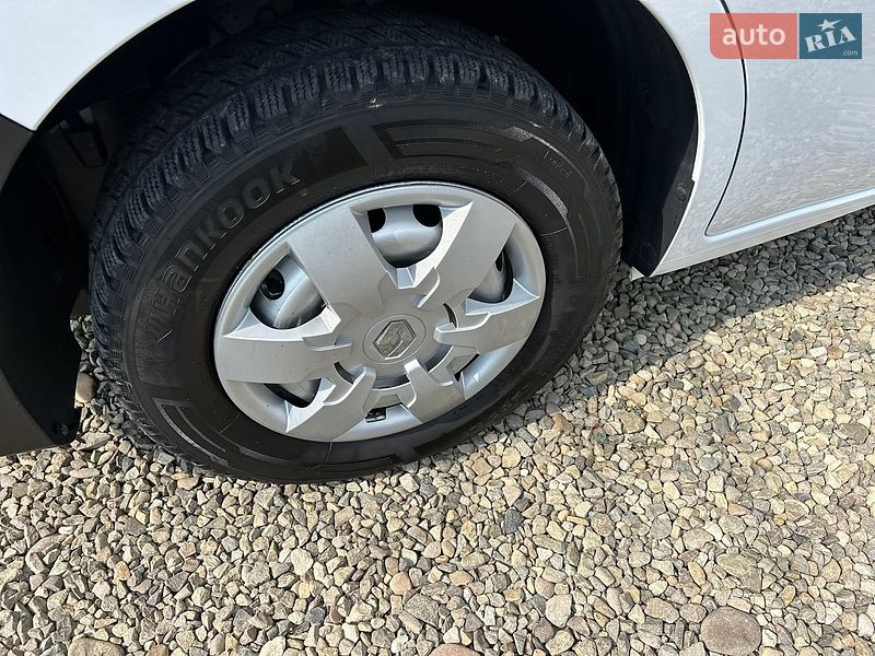 Тентованый Renault Master 2021 в Хусте