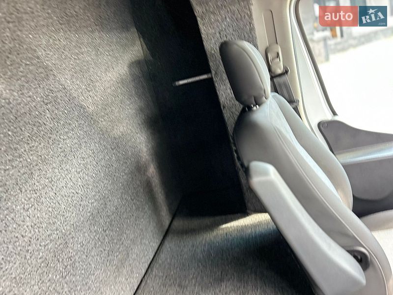 Тентованый Renault Master 2021 в Хусте