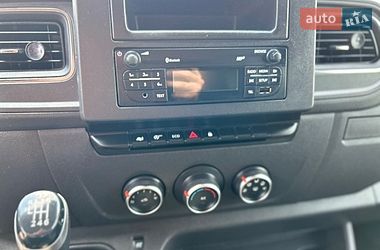 Тентованый Renault Master 2021 в Хусте
