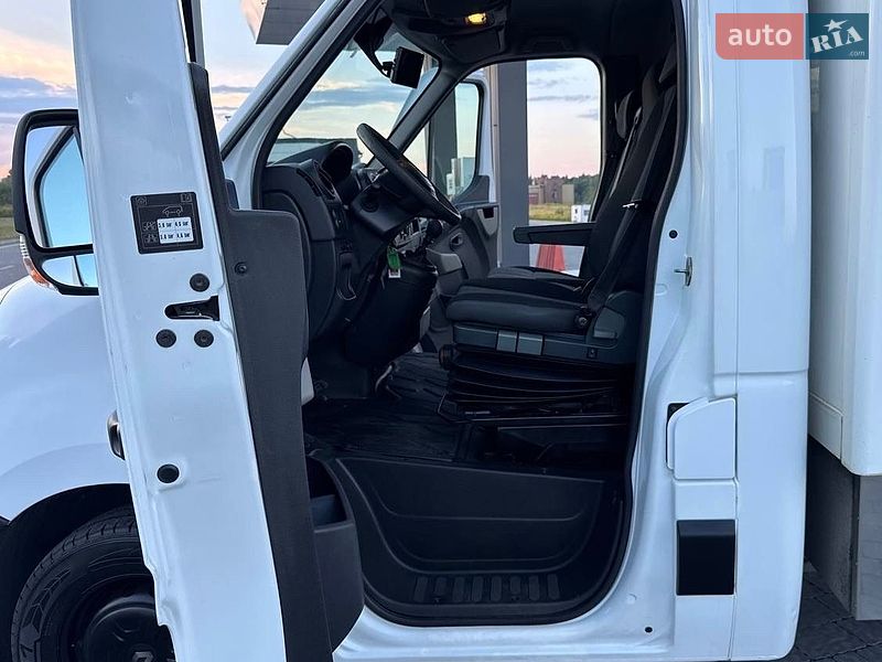 Грузовой фургон Renault Master 2019 в Львове