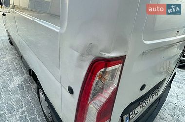 Грузовой фургон Renault Master 2016 в Львове