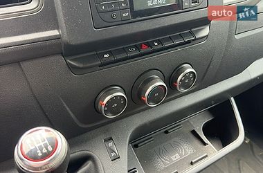 Грузовой фургон Renault Master 2022 в Львове