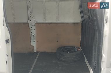 Грузовой фургон Renault Master 2014 в Звягеле