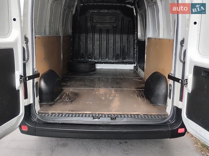 Грузовой фургон Renault Master 2014 в Звягеле