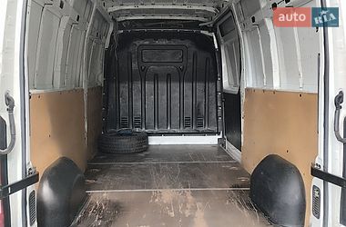 Грузовой фургон Renault Master 2014 в Звягеле