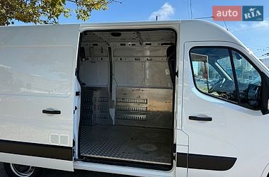 Вантажний фургон Renault Master 2022 в Одесі