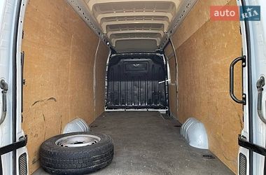 Грузовой фургон Renault Master 2020 в Черновцах