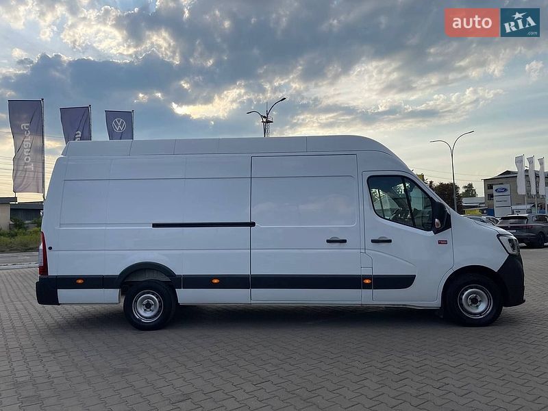 Грузовой фургон Renault Master 2020 в Черновцах