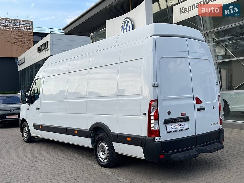 Грузовой фургон Renault Master 2020 в Черновцах