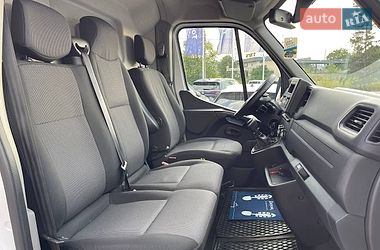 Грузовой фургон Renault Master 2020 в Черновцах