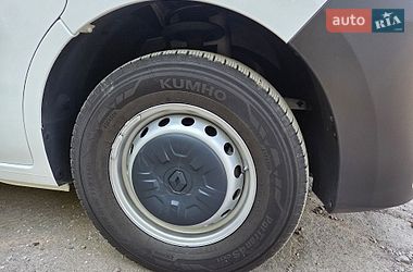 Вантажний фургон Renault Master 2021 в Дніпрі