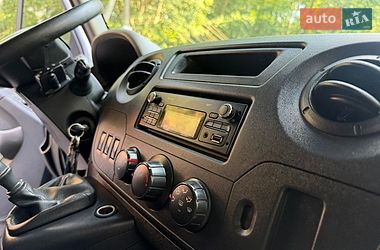Микроавтобус грузовой (до 3,5т) Renault Master 2015 в Дрогобыче