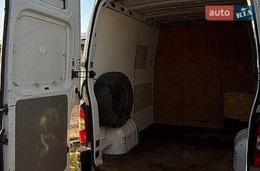 Мінівен Renault Master 2004 в Миргороді