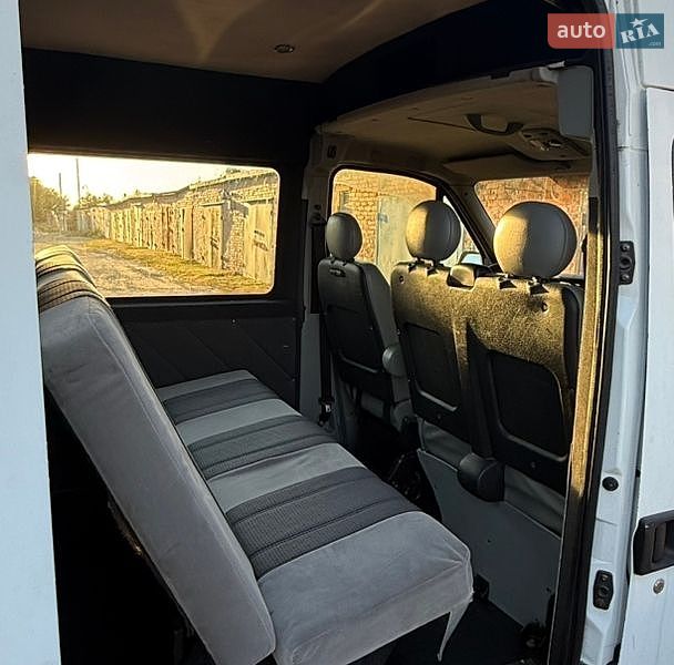 Мінівен Renault Master 2004 в Миргороді
