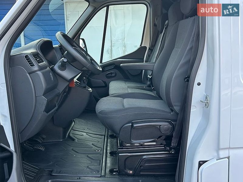 Грузовой фургон Renault Master 2022 в Нежине