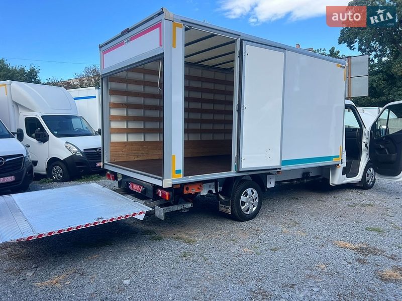 Інші вантажівки Renault Master 2023 в Рівному