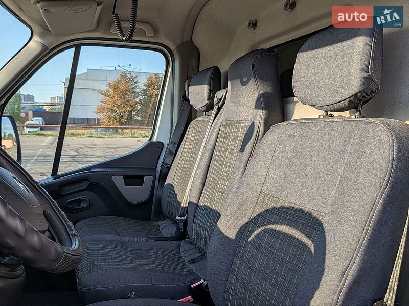 Вантажний фургон Renault Master 2017 в Києві