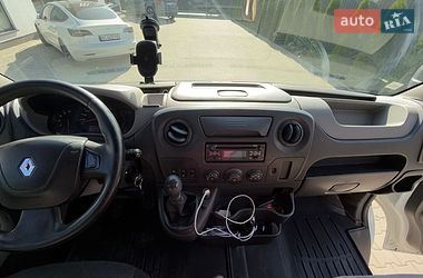 Вантажний фургон Renault Master 2014 в Самборі