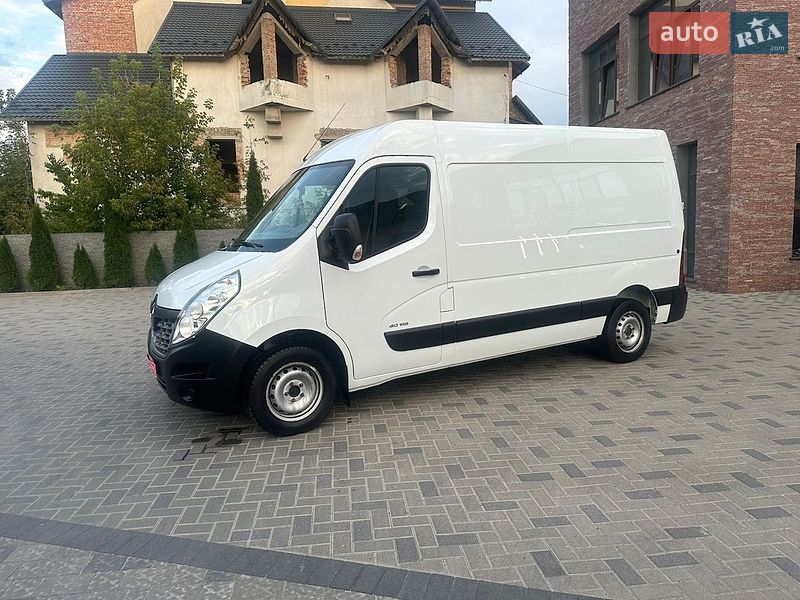 Грузовой фургон Renault Master 2017 в Ровно